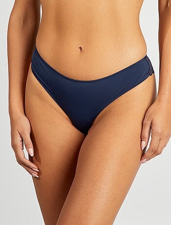Tanga micro et dentelle