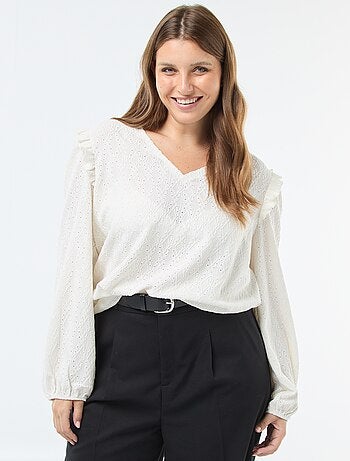 Tee-shirt en maille ajourée avec épaules volantées