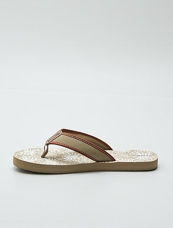 Tongs imprimées avec lanières en tissu