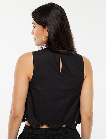 Top sans manches avec broderies anglaises