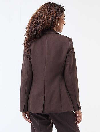 Veste blazer unie à la coupe cintrée