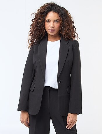 Veste blazer unie à la coupe cintrée