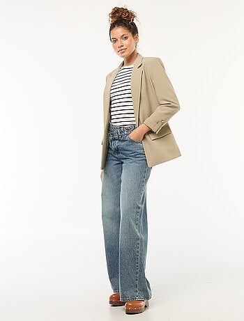 Veste tailleur avec manches 3/4 pans libres