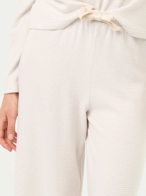 2-delige pyjama - Sweater + broek - Kiabi 2-delige pyjama - Sweater + broek - Kiabi