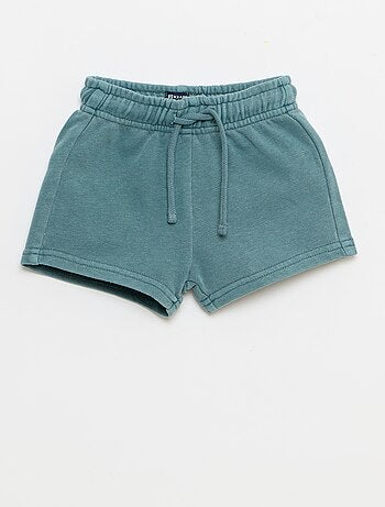 2-delige set met geborduurd T-shirt + short