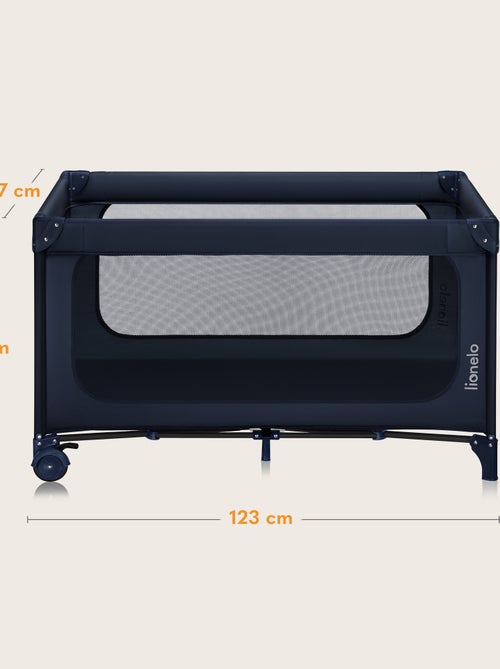 2-in-1 reisbedje LIONELO Jasmin – Babybox – Snel inklapbaar – Wieltjes – 0–36 maanden – Zijvak - Kiabi 2-in-1 reisbedje LIONELO Jasmin – Babybox – Snel inklapbaar – Wieltjes – 0–36 maanden – Zijvak - Kiabi