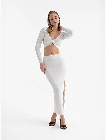 2 stuks: V-hals crop top met lange mouwen en hoge taille maxi-rok met split