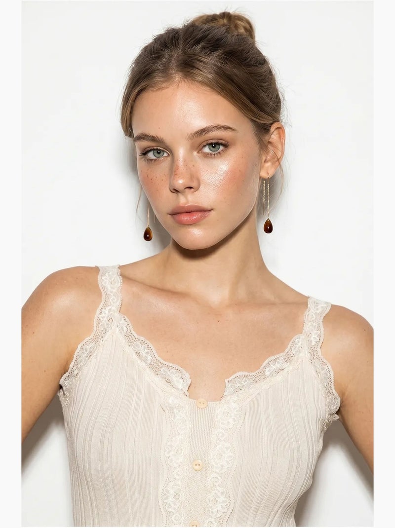 Aansluitend cropped camitop met knopen lucci Crème - Kiabi