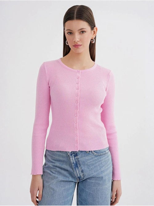 Aansluitend ribgebreid vest met knopen mixray - Kiabi Aansluitend ribgebreid vest met knopen mixray - Kiabi