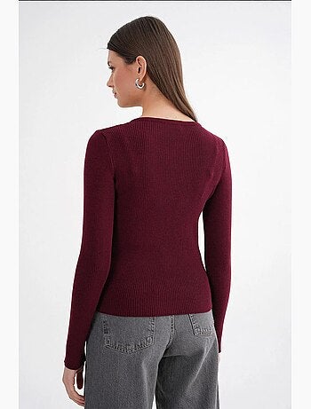 Aansluitend ribgebreid vest met knopen mixray