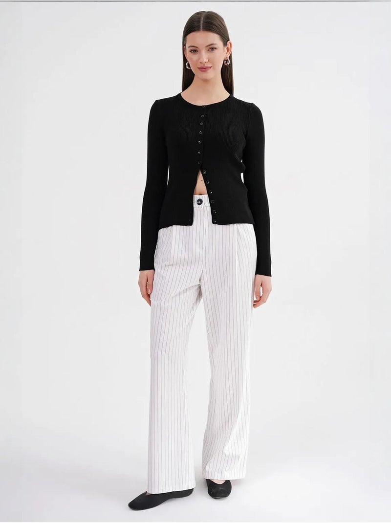 Aansluitend ribgebreid vest met knopen mixray Zwart - Kiabi