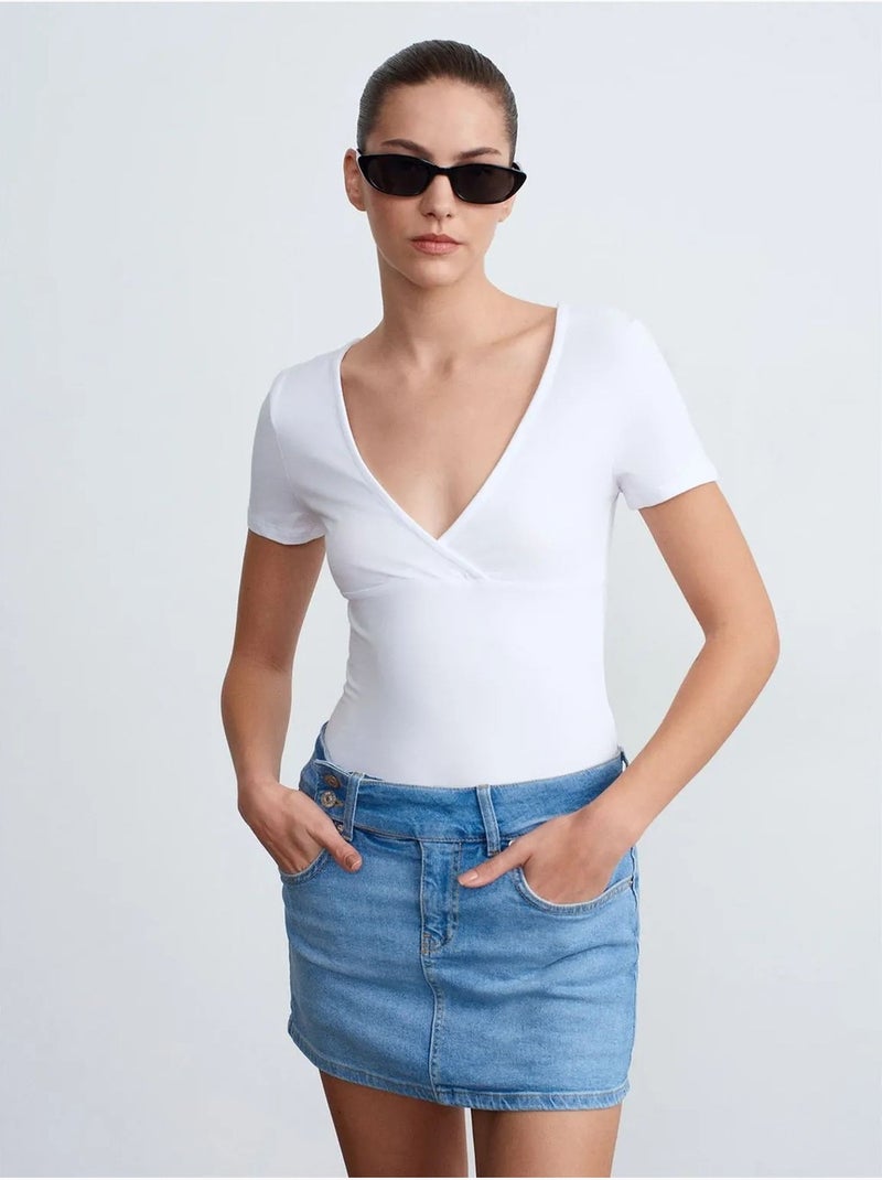 Aansluitend t-shirt met v-hals en korte mouwen dilvin Wit - Kiabi