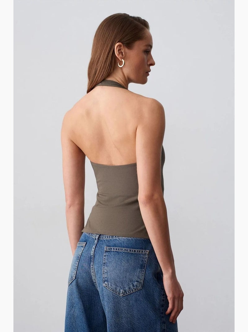 Aansluitende haltertop met cut-out dilvin Kaki - Kiabi