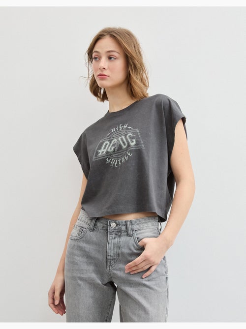 AC/DC T-shirt, MO Fashion - Kiabi AC/DC T-shirt, MO Fashion - Kiabi
