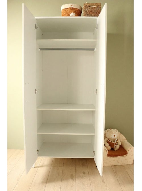 Armoire 2 portes avec étagères et penderie - poignées métal - sauthon - Kiabi Armoire 2 portes avec étagères et penderie - poignées métal - sauthon - Kiabi