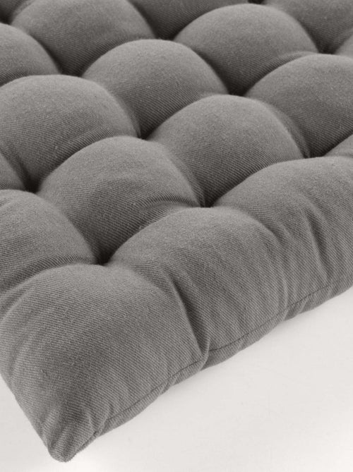 Assise matelassée en coton et polyester recyclé - Kiabi Assise matelassée en coton et polyester recyclé - Kiabi