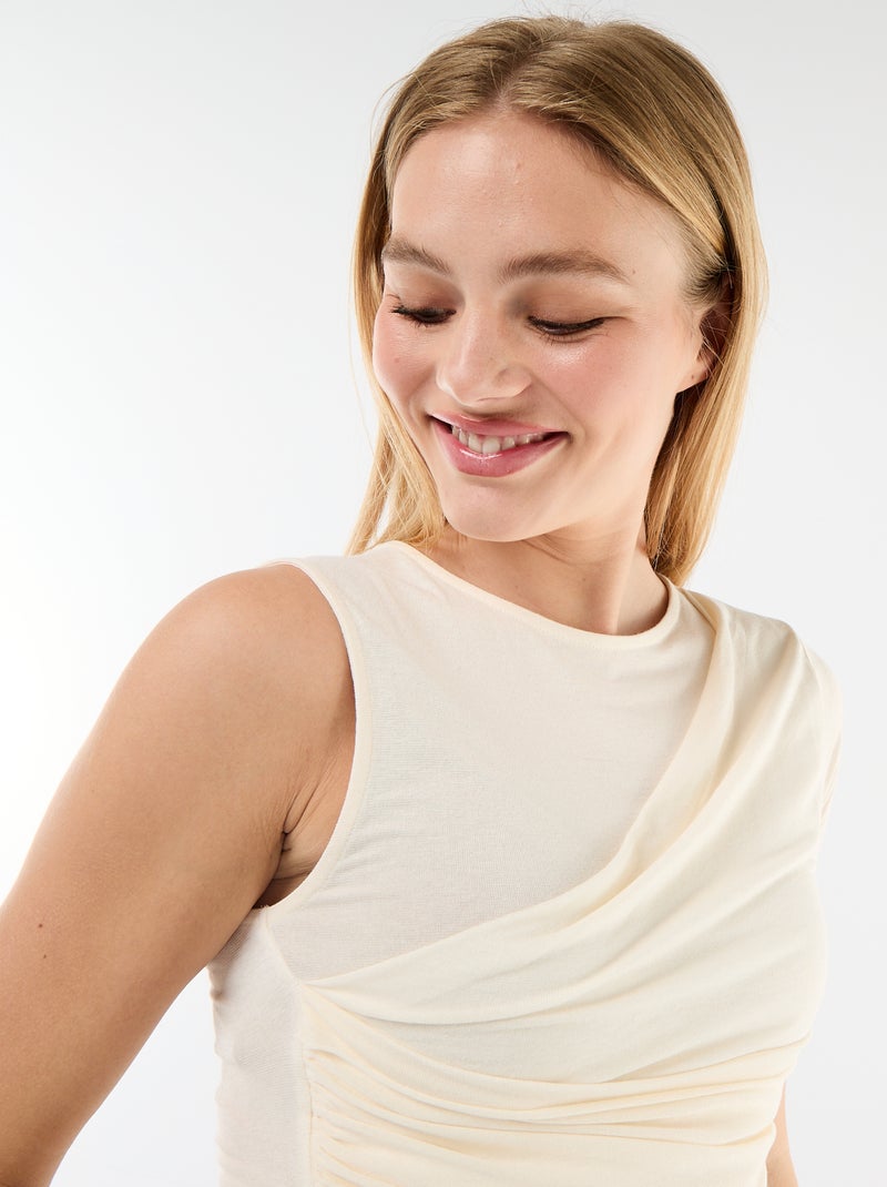 Asymmetrisch T-shirt met gedrapeerde schouder Ecru - Kiabi