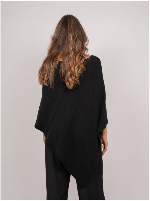 Asymmetrische poncho van fijn breisel kuvene - Kiabi Asymmetrische poncho van fijn breisel kuvene - Kiabi