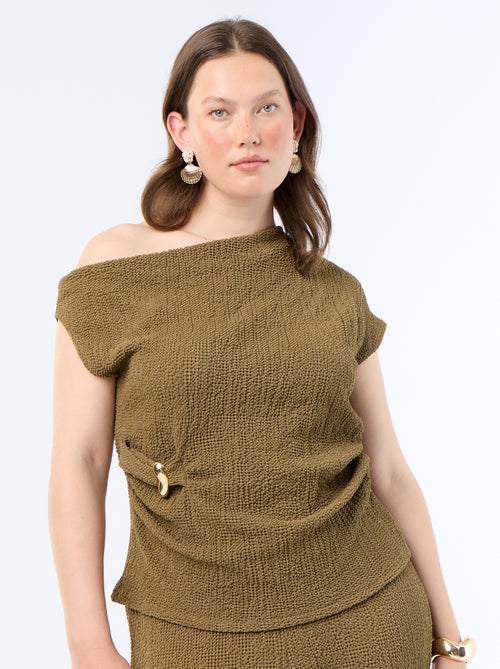 Asymmetrische top van crinkle-stof met goudkleurig sieraad - Kiabi