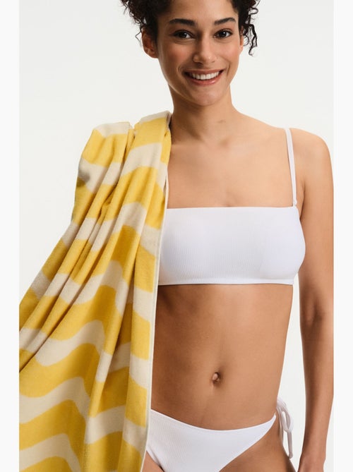 Ava bikinibroekje met structuur en middelhoge taille penti - Kiabi Ava bikinibroekje met structuur en middelhoge taille penti - Kiabi