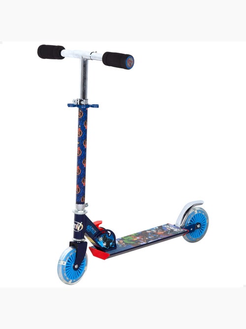 Avengers opvouwbare step met 2 wielen en verlichting - Kiabi Avengers opvouwbare step met 2 wielen en verlichting - Kiabi