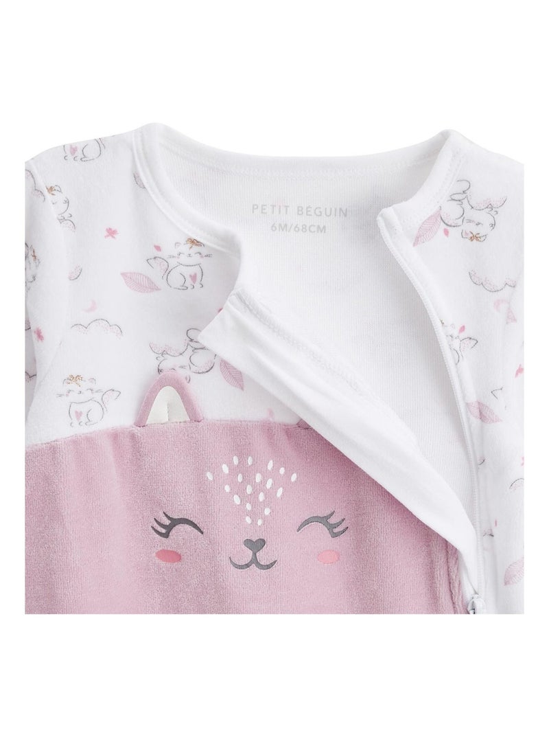 Babypyjama van Miss Chatchatchat, gemaakt van velours, met ritssluiting. Roze - Kiabi