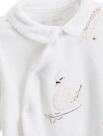Babypyjama van parelfluweel met overslagopening