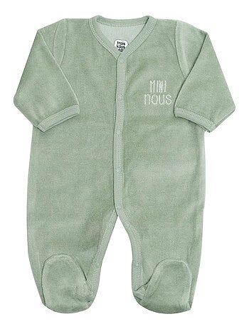 Babypyjama voor pasgeborenen met opening aan de voorkant