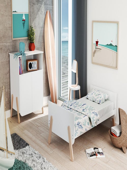 Babyslaapkamer met bed, luiertafel en kledingkast pirate in hout - Kiabi Babyslaapkamer met bed, luiertafel en kledingkast pirate in hout - Kiabi