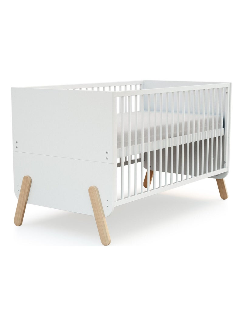 Babyslaapkamer met bed, luiertafel en kledingkast pirate in hout Beige/Wit - Kiabi