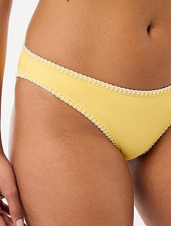 Badslip met contrasterende stiksels