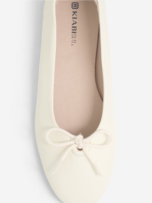 Ballerines avec noeud fantaisie devant - Kiabi Ballerines avec noeud fantaisie devant - Kiabi