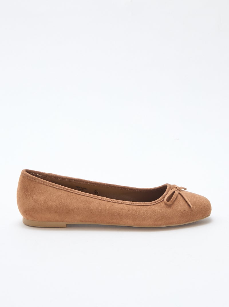 Ballerines unies en suédine Marron - Kiabi