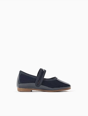 Ballerines vernies avec fermeture à scratch