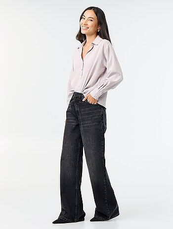 Barrel fit jeans met asymmetrische knoopsluiting