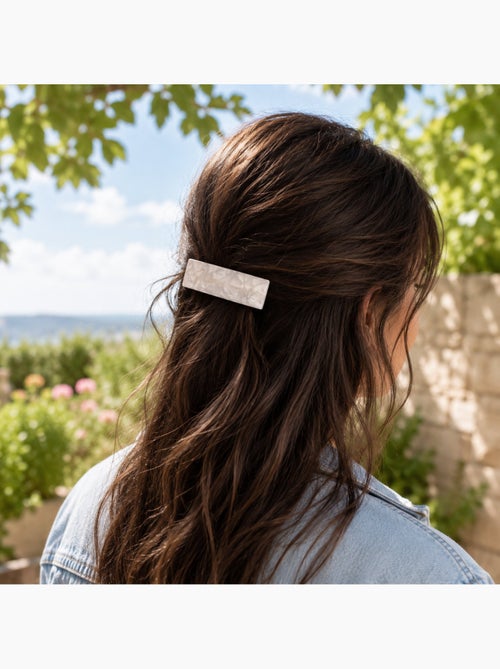Barrette cheveux nacrée en acétate - Kiabi Barrette cheveux nacrée en acétate - Kiabi