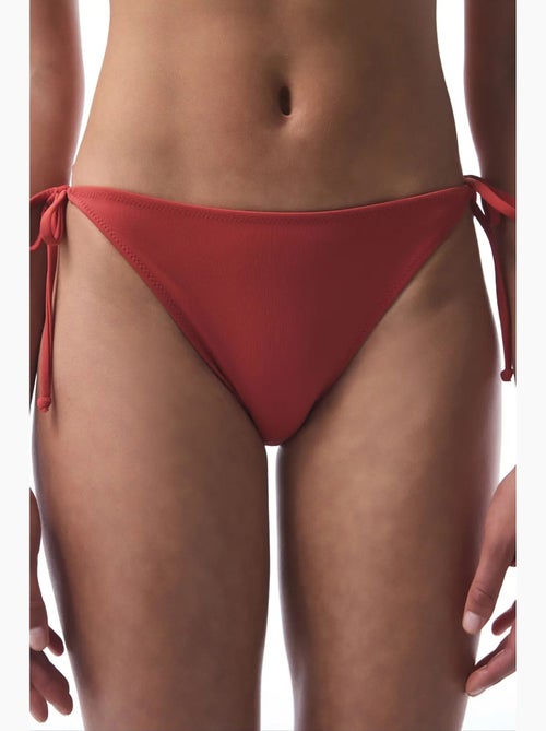 Bas de bikini à nouer sur les côtés, taille basse penti - Kiabi Bas de bikini à nouer sur les côtés, taille basse penti - Kiabi
