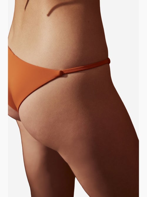 Bas de bikini brésilien basic super penti - Kiabi Bas de bikini brésilien basic super penti - Kiabi