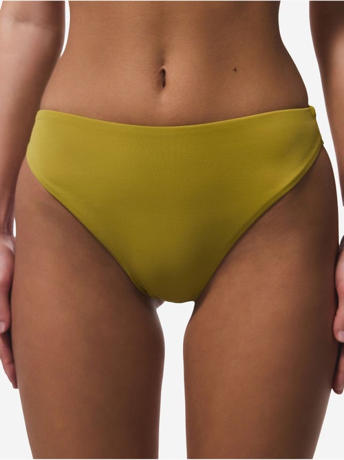 Bas de bikini slip taille haute, échancré penti - Kiabi Bas de bikini slip taille haute, échancré penti - Kiabi