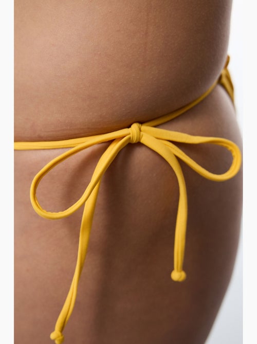 Bas de bikini taille basse à nouer super frill penti - Kiabi Bas de bikini taille basse à nouer super frill penti - Kiabi
