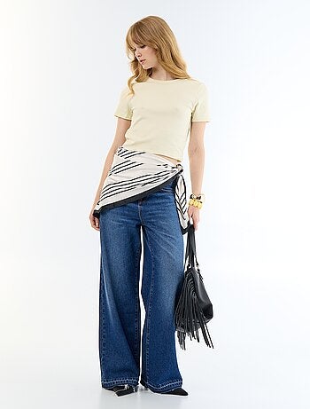 Basic cropped T-shirt