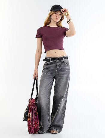 Basic cropped T-shirt