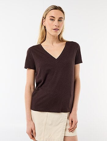Basic T-shirt met korte mouwen en V-hals