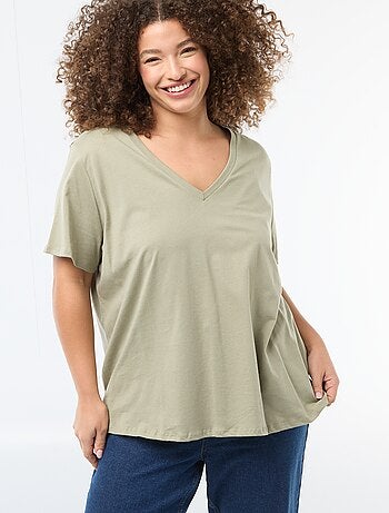 Basic T-shirt met korte mouwen en V-hals