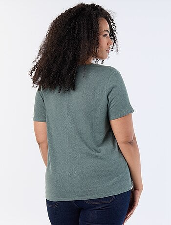 Basic T-shirt met V-hals en korte mouwen