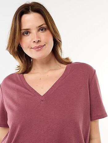 Basic T-shirt met V-hals en korte mouwen