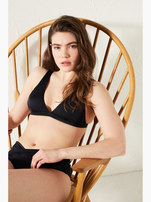 Basic twist bikinibroekje penti - Kiabi Basic twist bikinibroekje penti - Kiabi