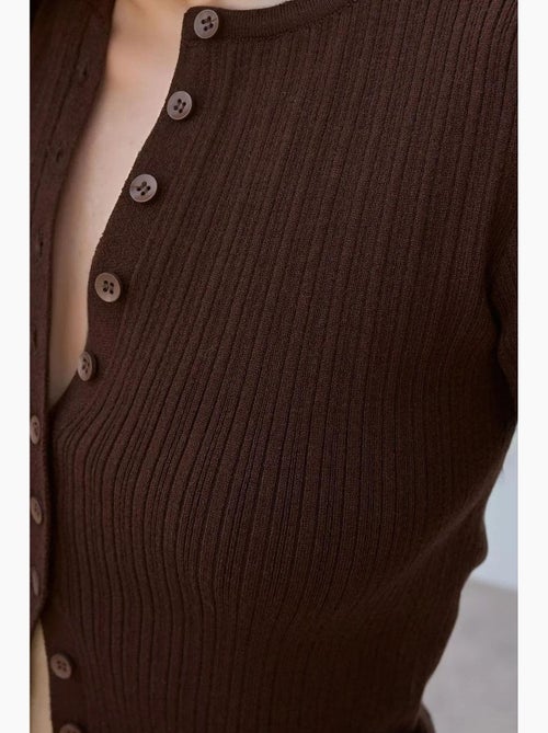 Basic vest met knopen hiccup - Kiabi Basic vest met knopen hiccup - Kiabi