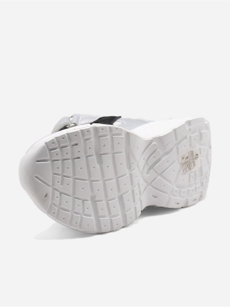 Baskets a lacets Argent - Kiabi