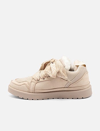Baskets a lacets